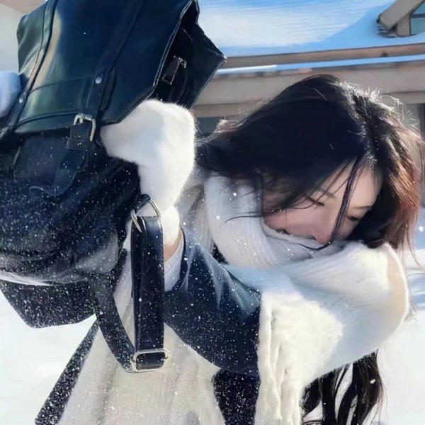 敌营十八年